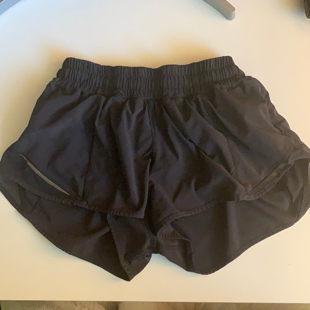 Lululemon hotty hot short